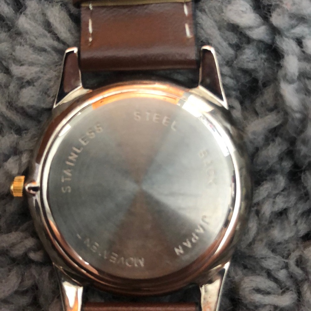 Watch - Picture 3 of 4